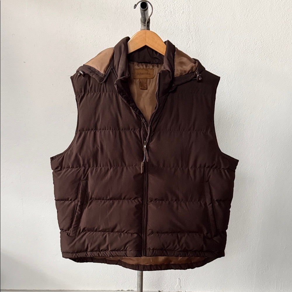 NWT ST Johns Bay Hooded Puffer Vest Size XL